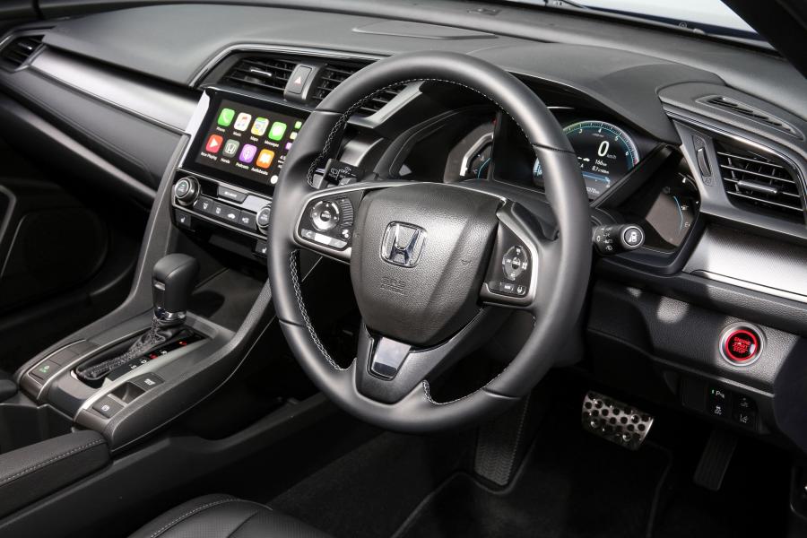 Интерьер Honda Civic VTi-LX Hatchback 2017 года  (AU) (фото 27 из 40)